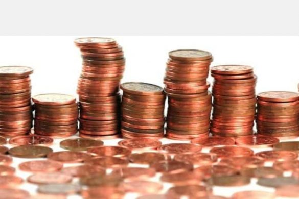 How Many Pennies Are In $100